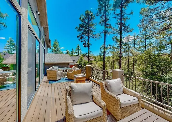 Elegant Among The Pines-views, Near Downtown Holiday home Prescott